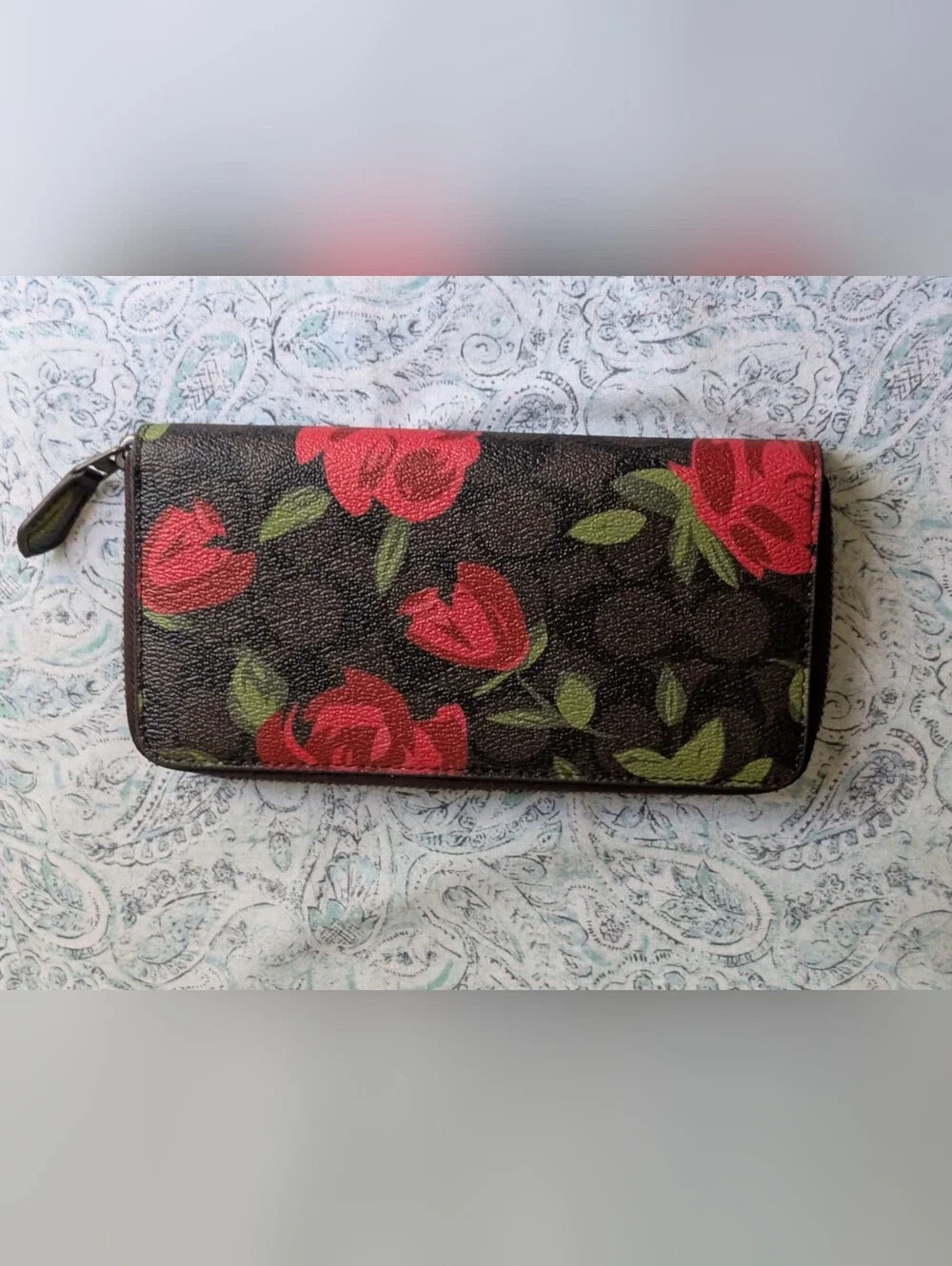 Coach Camo Rose Wallet - Picture 4 of 13